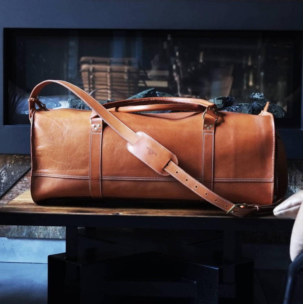 
            
                Load image into Gallery viewer, handmade leather duffel travel bag
            
        