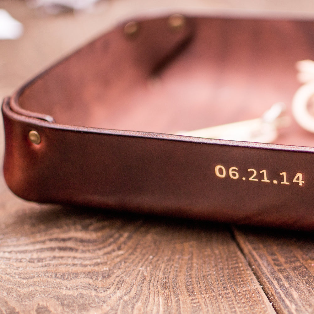 personalized leather gift for father