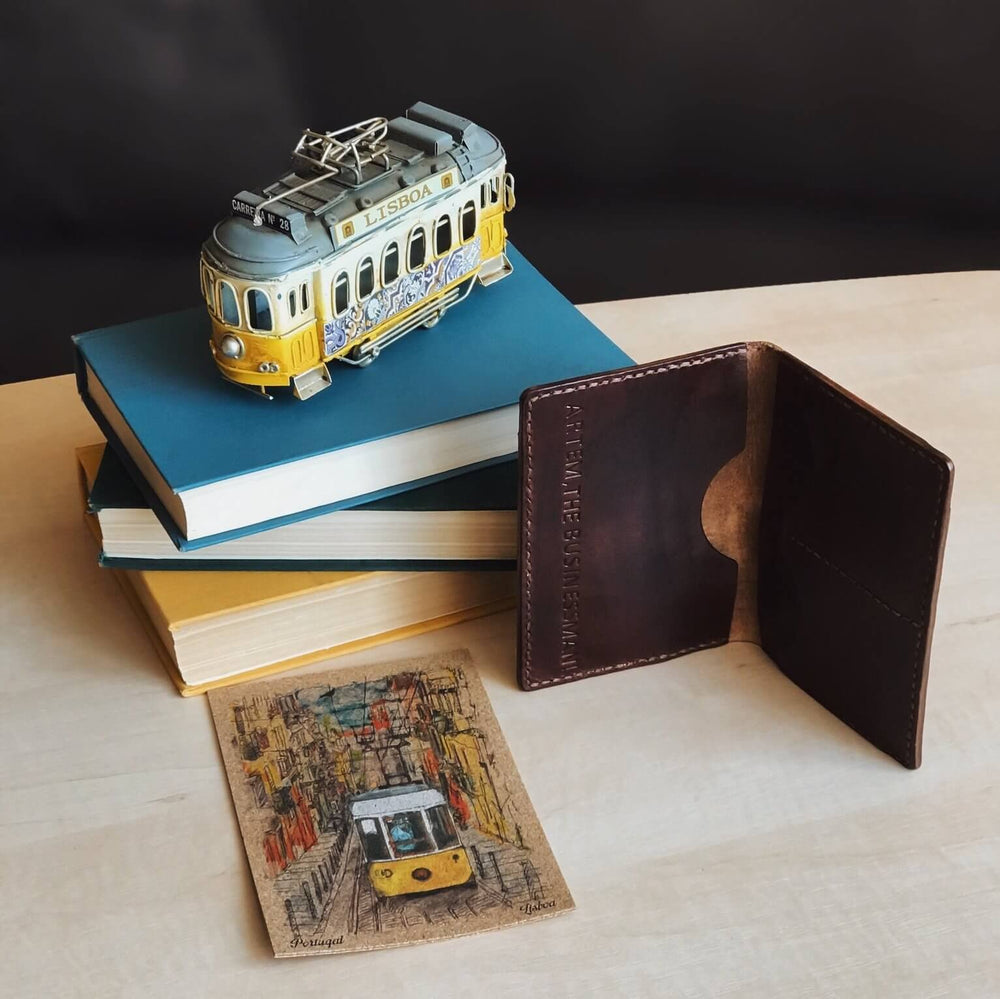 
            
                Load image into Gallery viewer, handmade brown mens wallet
            
        