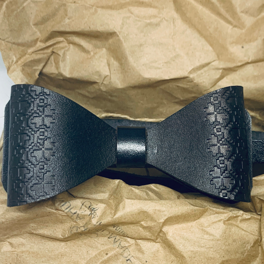 Leather Groom's Bow Tie | Handmade Men's Bow Tie with Embossing Green