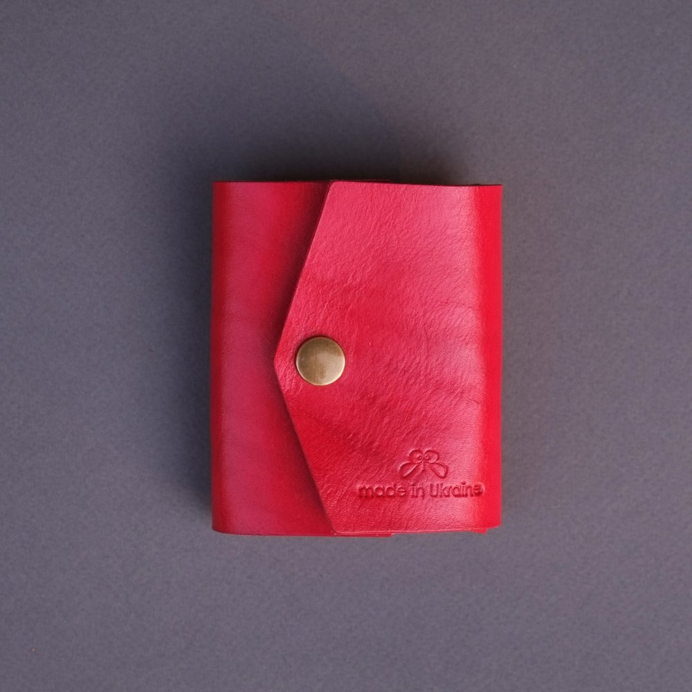 red wallet for her birthday